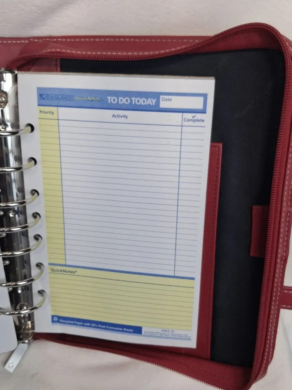 FRANKLIN COVEY Red 7 Ring Planner Binder With Handles Full Zip Read